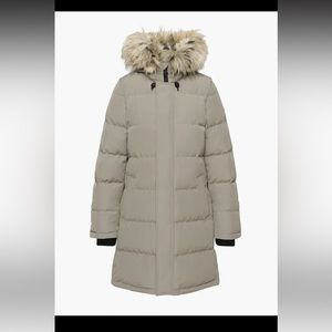 TNA Powder Parka